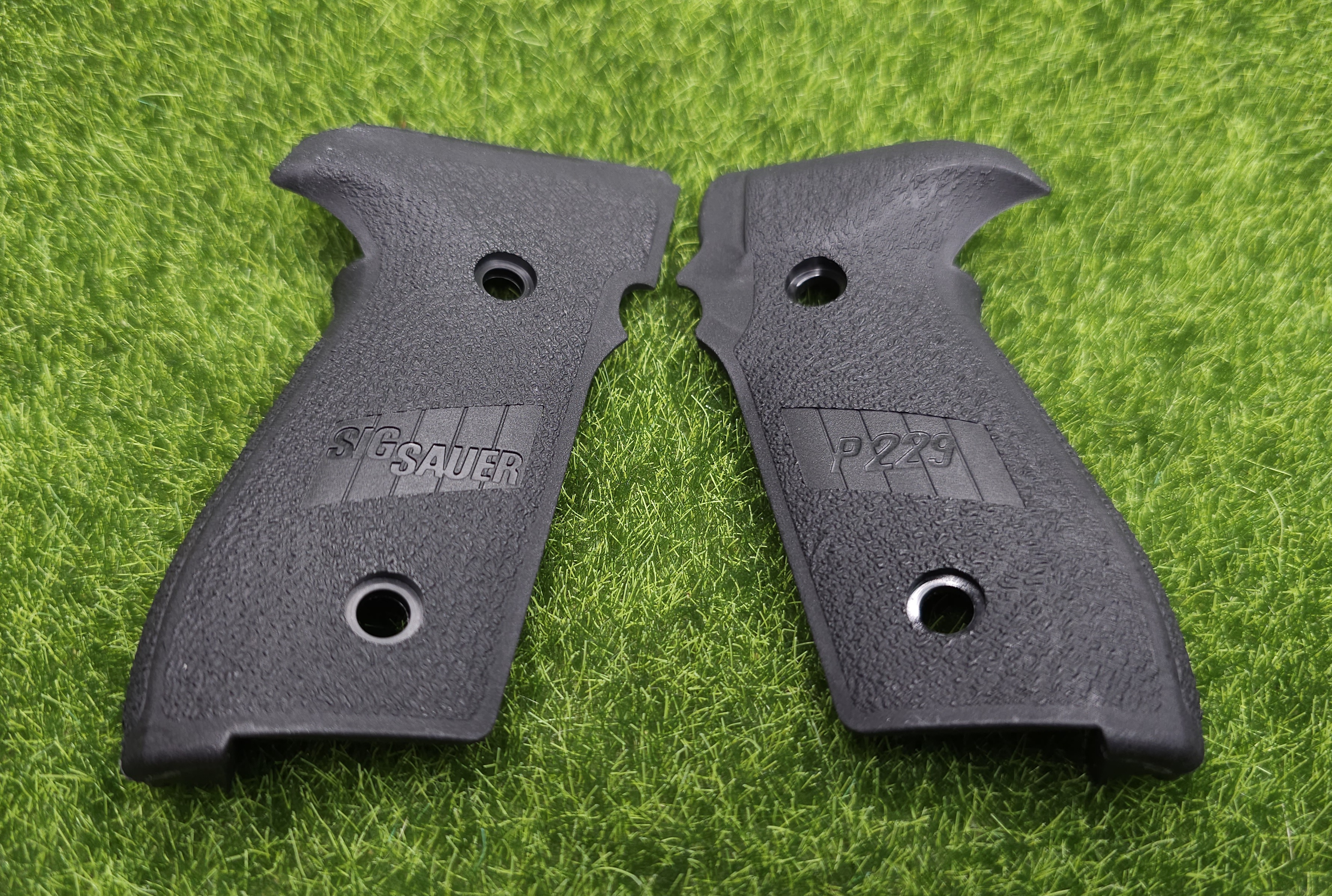 Sig Sauer P229 OEM Poly Grip Set Replacement w- Screws - GRIP-229-BLKPOLY-img-1
