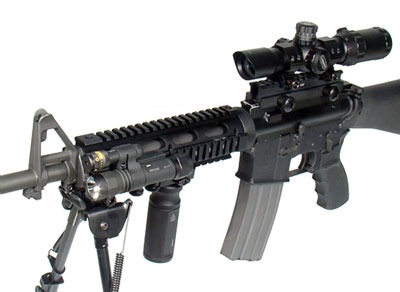 UTG RAIL PICATINNY AR-15 9" 2-PC DROP-IN MID-LENGTH