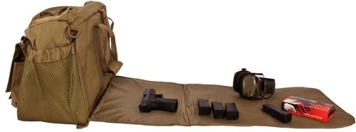 RED ROCK DELUXE RANGE BAG TAN FOLD OUT WORK/CLEANING GUN MAT