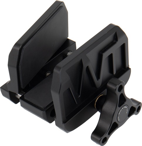 WARRIOR TRIPODS THE HERO CLAMP WORKS ON LEVELING HEADS!